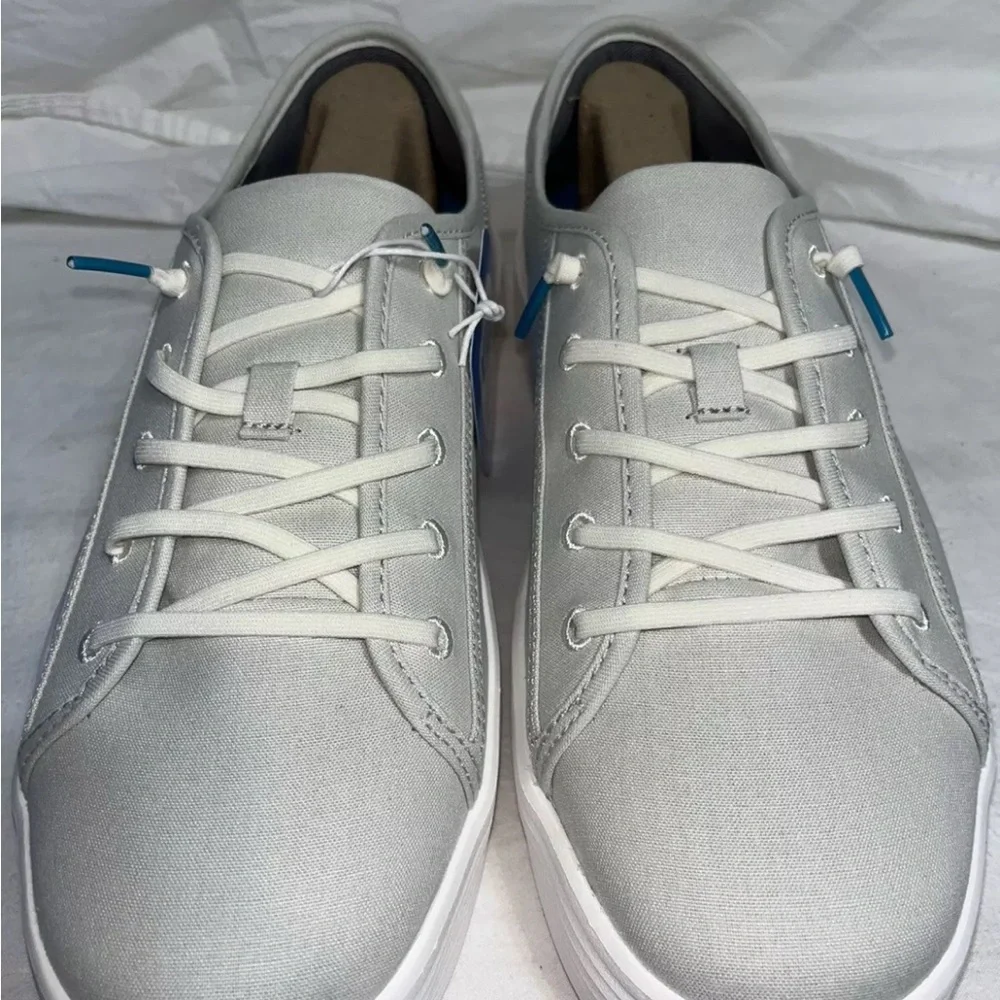 New Mens Hey Dude Cody Sport Mesh White Comfort Sneakers Shoes comes with box - Picture 3 of 4